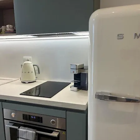 Apartment Relaxing Retreat In Triest