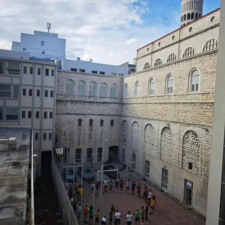 Relaxing Retreat In Apartment Triest