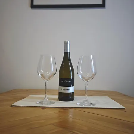 Relaxing Retreat In Lägenhet *